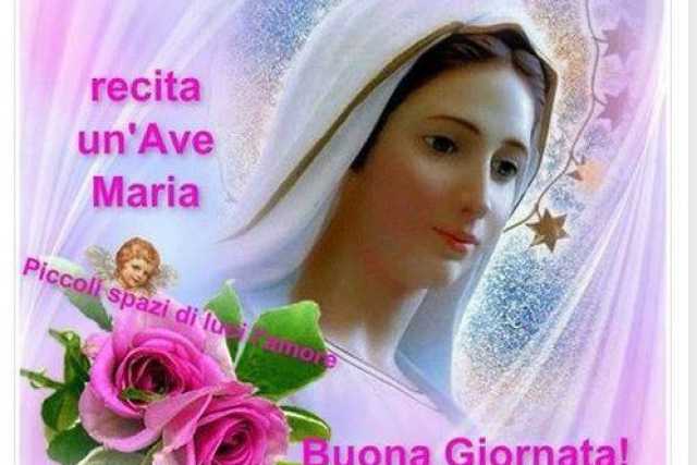 ''Dio c'�'', anche su Facebook: spopolano i gruppi di preghiera online